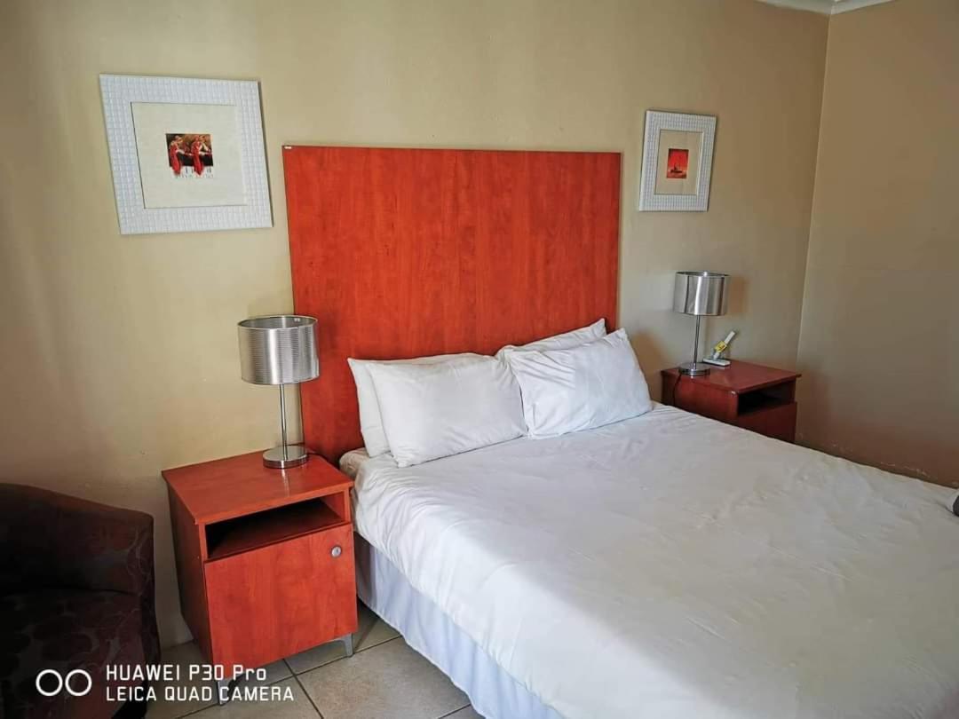 Akkerdam Bed And Breakfast Calvinia Εξωτερικό φωτογραφία